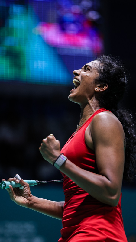 China Open: Sindhu stuns world No. 6 Tomoka Miyazaki to enter pre-quarters; Satwik-Chirag pair prevails