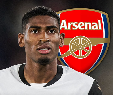 <div>Football: Valencia’s Mosquera joins Arsenal squad ahead of closing transfer</div>