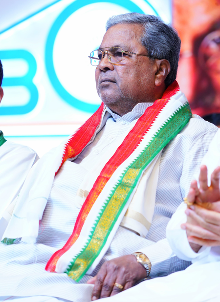 <div>K’taka: Cong reiterates misuse of EC by BJP, warns of agitation</div>