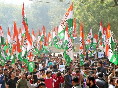 <div>CPI(M), Cong gasp for alternative narrative on rising political heat on ‘Bengali Pride’</div>