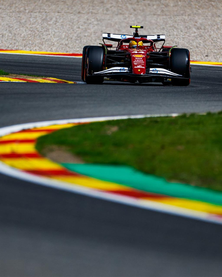 Hamilton to start Belgian GP from pit lane after power unit change