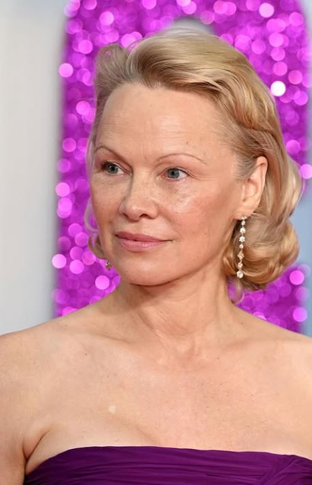 Pamela Anderson explains how she indulged in her love for Jazz music