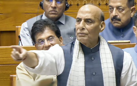 <div>Don’t know how to ask a question: Rajnath Singh slams Oppn for questioning success of Op Sindoor</div>