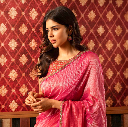 Actress Kalyani Priyadarshan tells Dulquer Salmaan: Thank you for being my first call for advice!