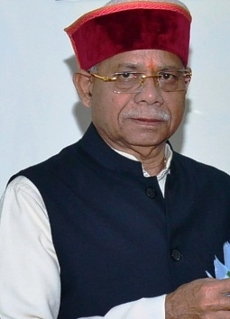 Himachal Governor enjoys mystic charm of Khajjiar