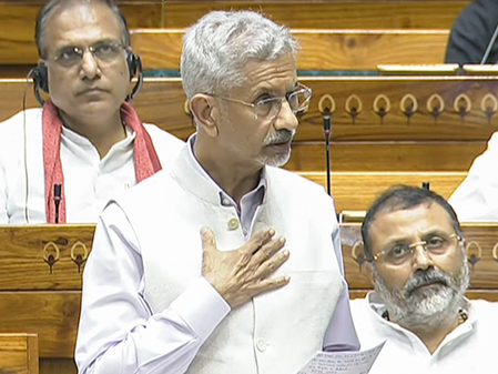 <div>‘Blood and water can’t flow together’: Jaishankar unveils India’s five-point anti-terror strategy</div>