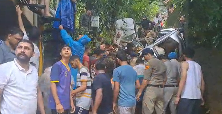 <div>Two dead, 2 missing as torrential rain wreaks havoc in Himachal’s Mandi</div>