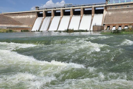 TN farmers seek early water release as Periyar, Vaigai dams near full capacity