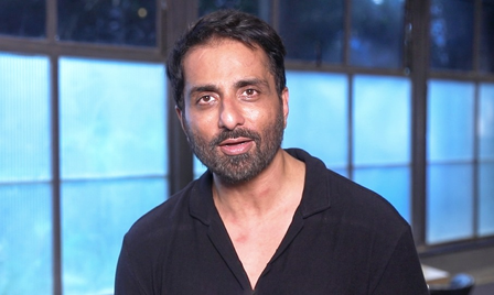 <div>Sonu Sood reveals he enjoyed his birthday with a simple ‘Daal Roti’</div>