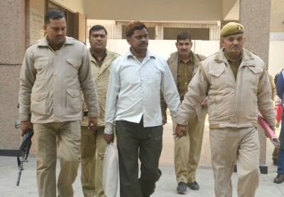 <div>Nithari case: Why were they jailed if innocent? Will not pursue case, says victim’s father</div>