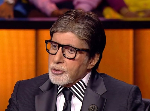 <div>Amitabh Bachchan calls Chandra Barot ‘family’ as he mourns the loss of ‘Don’ director</div>