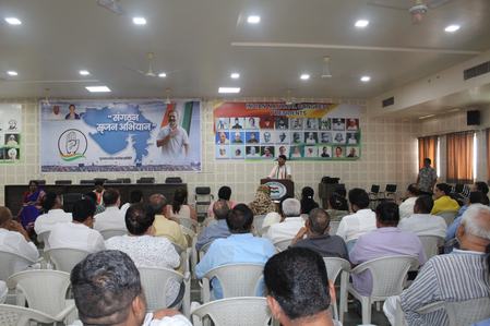 <div>Gujarat: Congress launches grassroots revamp under ‘Sangathan Srijan Abhiyan’</div>
