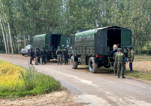 <div>Anti-terrorist operation continues for 3rd day in J&K’s Kulgam</div>