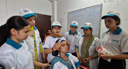 <div>J&K: RSETI organises beautician training programme in Reasi; sees huge participation</div>