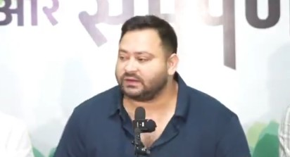 <div>If ‘irregularities’ in Bihar draft voter list aren’t corrected, will move SC: Tejashwi (Ld)</div>