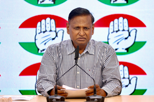 <div>‘Fake voters added, eligible ones removed from Bihar voters list’, Udit Raj courts controversy </div>