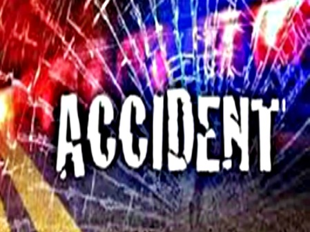 <div>Three CRPF jawans killed, 10 injured in J&K road accident</div>