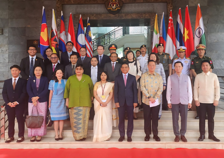 <div>Singapore envoy celebrates ‘ASEAN Day’ in New Delhi</div>