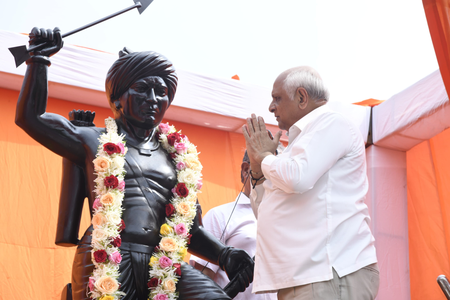 Gujarat CM inaugurates urban forest park, unveils statue of Birsa Munda in Ahmedabad