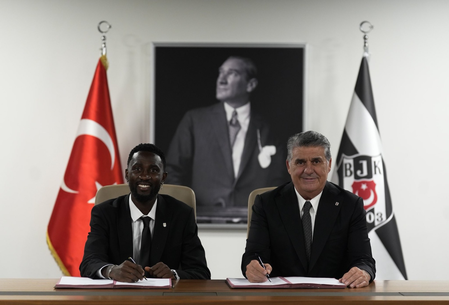 Wilfred Ndidi joins Besiktas after eight years at Leicester City