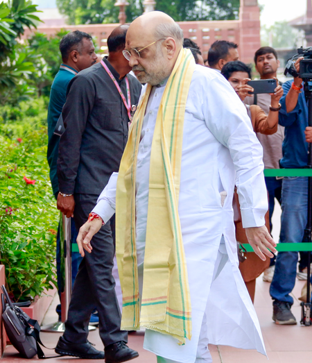 <div>Release of nuns: Catholic Church, CPI(M) spar in Kerala over Archbishop’s praise of HM Shah</div>