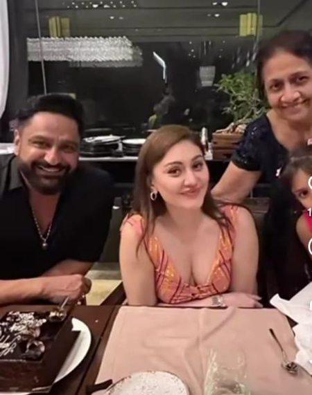<div>Parag Tyagi wishes happy birthday to late wife Shefali Jariwala’s mother: ‘always with you’</div>
