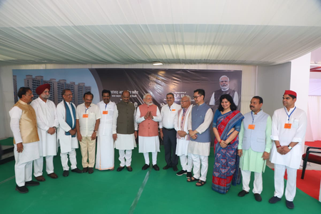 <div>Don’t owe an explanation to anyone: Kalyan Banerjee defends absence from INDIA bloc protest</div>