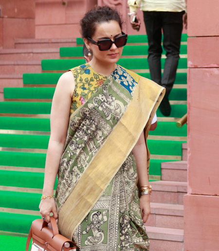 <div>Kangana Ranaut calls Jaya Bachchan ‘fighting cock’, after the viral selfie incident</div>