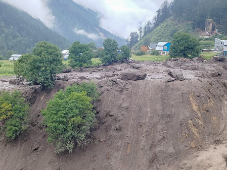 45 killed, 120 injured rescued in J&K cloudburst; ops continue to search for missing people