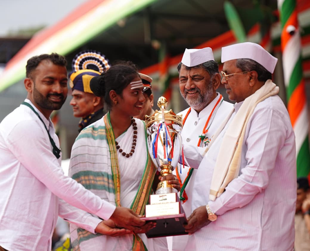 <div>Nation will forever remember those who were martyred in Pahalgam terror attack, and for country: K’taka CM</div>