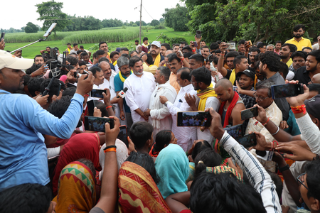 Muslim community must overcome fear: Prashant Kishor