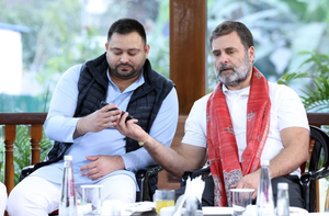 <div>Rahul-Tejashwi’s ‘Voter Adhikar Yatra’ in Bihar begins today from Sasaram</div>