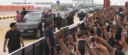 <div>Highway projects’ inauguration: PM Modi holds roadshow in Delhi</div>