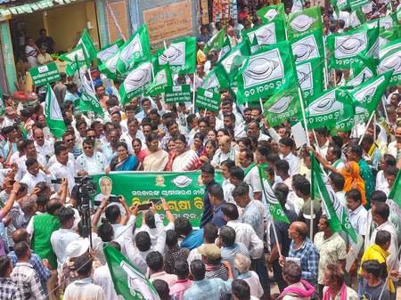 <div>Odisha govt ‘ignoring’ farmers’ crisis, BJD leaders demand immediate action</div>
