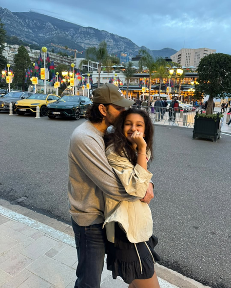 <div>Mahesh Babu’s daughter Sitara warns about the fake accounts being created under her name</div>