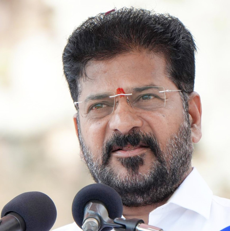 Centre discriminating against Telangana in urea supply: Revanth Reddy