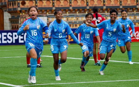 <div>SAFF U17 C’ship: India continue winning ways with two-goal victory over Bangladesh</div>