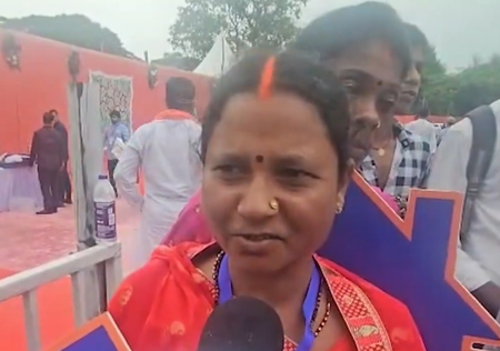 Gaya ji: PM Modi hands over pucca house keys to people; PMAY beneficiaries elated