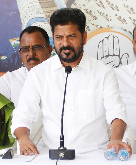 Telangana to provide free power to Ganesh, Durga mandaps