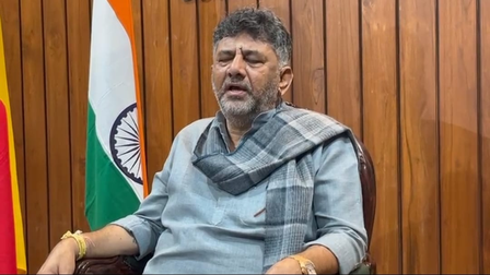 <div>‘My loyalty to Gandhi family like bhakta’ and bhagavanta’, K’taka Dy CM Shivakumar on RSS anthem row</div>