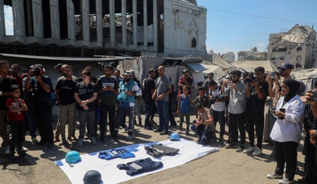 <div>India expresses ‘deep regret’ over killing of journalists in Gaza</div>