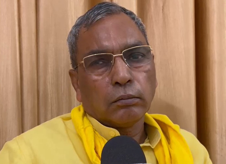 <div>‘B-team of the BJP’: OP Rajbhar taunts SP chief ahead of his participation in LoP Gandhi’s ‘Voter Adhikar Yatra’</div>