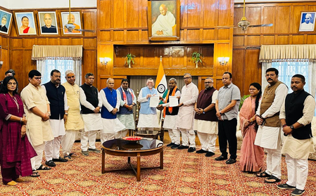 Jharkhand BJP delegation meets Governor, seeks CBI probe in Surya Hansda encounter case