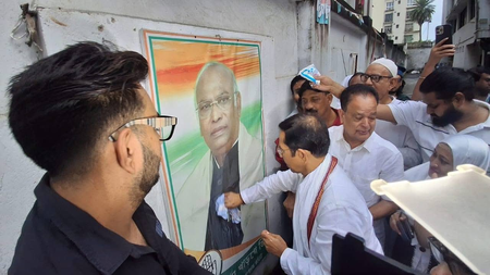 BJP workers vandalise Bengal Congress headquarters to protest alleged abuse against PM Modi