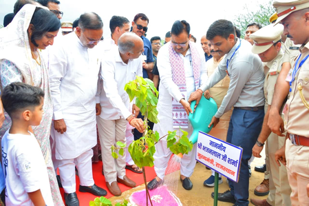 <div>‘Hariyalo Rajasthan’: More than 11 crore spalling planted in 2025, says CM Sharma</div>