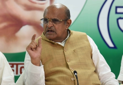 <div>Lalu Yadav, his son making historic mistakes: JD(U)’s KC Tyagi slams RJD over role in ‘Voter Adhikar Yatra’</div>