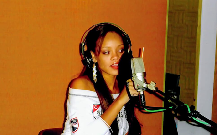 <div>Rihanna gets emotional on completing 20 years in Hollywood ‘Each of you played a very crucial role’</div>