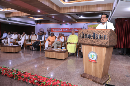 <div>Ahmedabad: Union Minister C.R. Paatil launches book ‘Jalkranti’, praises water conservation movement</div>