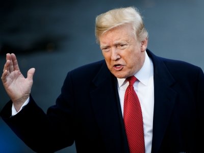 <div>Trump threatens to ‘substantially’ raise tariffs on India for buying Russian oil (Lead)</div>