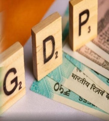 <div>India’s GDP projected to increase 6.8 pc annually over next 3 years: S&P Global</div>